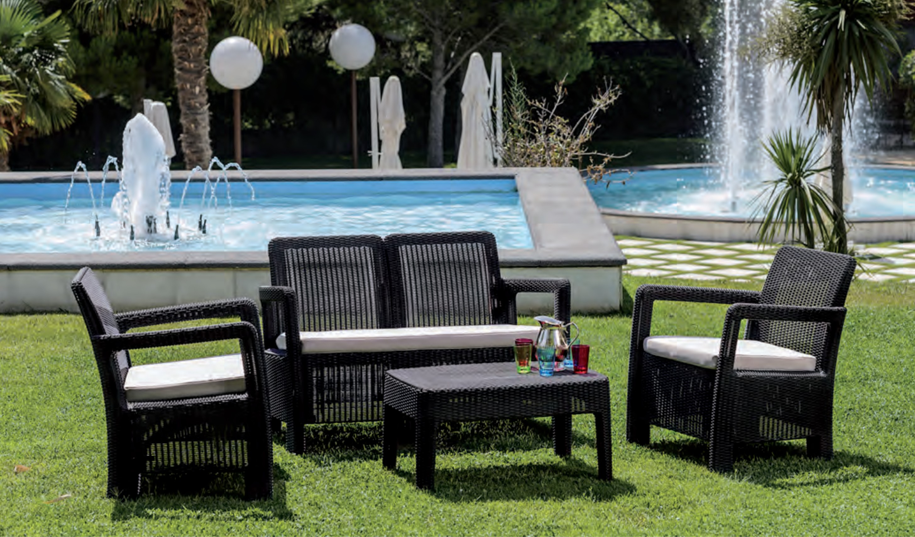 Victoria Balcony Set Keter Victoria Lounge Set Conjunto Jardin Set